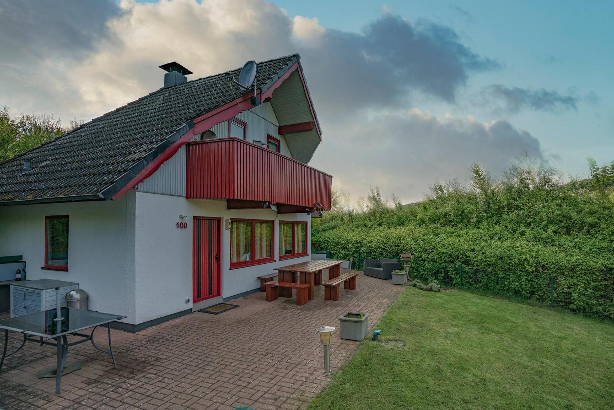 Fh "Baeren Ecke" Am See Im Hessischen Bergland Kirchheim  Exterior foto